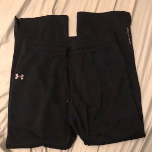 Woman’s Under Armour Sweats